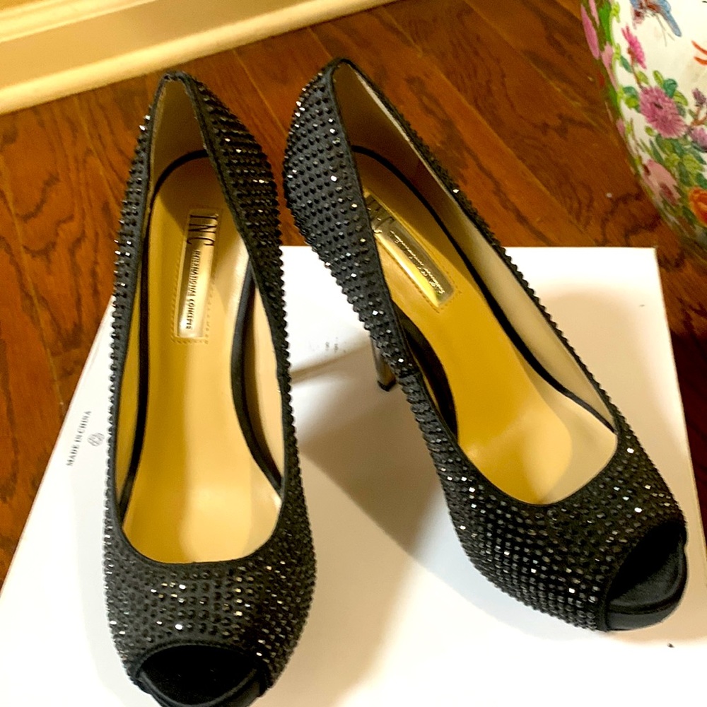 INC high heels